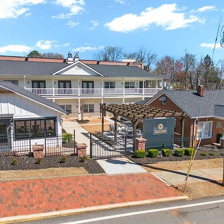 27 On Park Boutique Hotel & Venue Dahlonega Exteriér fotografie